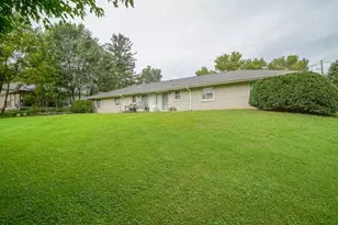 416 E 2nd St, Byron, IL 61010 - Photo 22