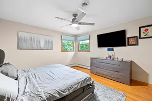 9S125 Florence Ave, Downers Grove, IL 60516 - Photo 18