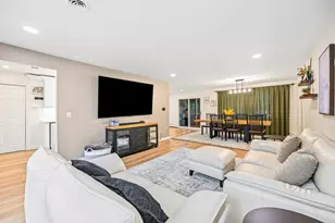 9S125 Florence Ave, Downers Grove, IL 60516 - Photo 8