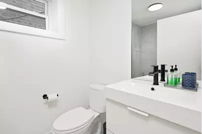 1940 W Superior Street, Chicago, IL 60622 - Photo 26