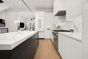 1940 W Superior St, Chicago, IL 60622 - Photo 6