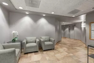 5320 N Lowell Ave, Chicago, IL 60630 - Photo 16