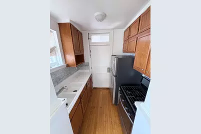 3205 Clarence Avenue #D2, Berwyn, IL 60402 - Photo 4