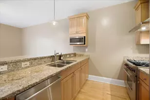 50 N Plum Grove Rd, Palatine, IL 60067 - Photo 4