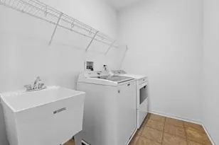 5932 Eton Dr, Hoffman Estates, IL 60192 - Photo 18