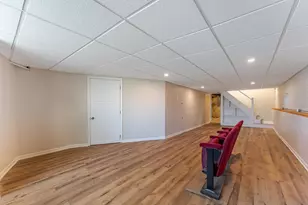 7933 W Sunset Dr, Elmwood Park, IL 60707 - Photo 20