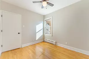 7933 W Sunset Dr, Elmwood Park, IL 60707 - Photo 12