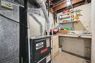 411 Cornelia St, Joliet, IL 60435 - Photo 32