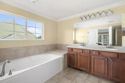 308 Comstock Drive, Elgin, IL 60124 - Photo 24