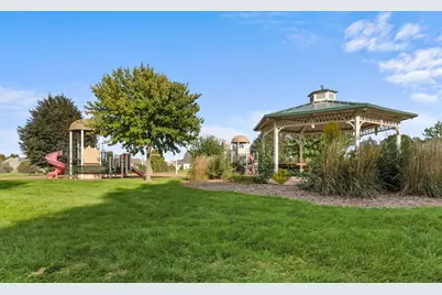 308 Comstock Drive, Elgin, IL 60124 - Photo 44