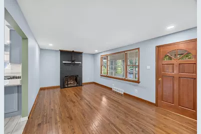 5840 S Brainard Avenue, La Grange Highlands, IL 60525 - Photo 18