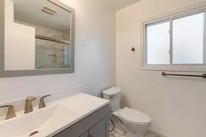 5810 Easton Court, Hanover Park, IL 60133 - Photo 22
