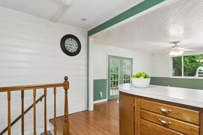 139 N Hager Avenue, Barrington, IL 60010 - Photo 8