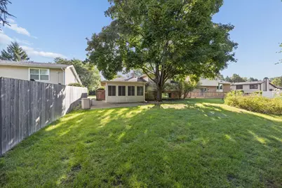 1006 Longford Drive, Westmont, IL 60559 - Photo 16