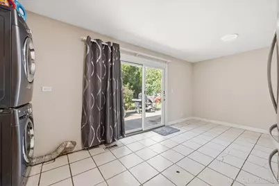 7864 Ramsgate Circle S, Hanover Park, IL 60133 - Photo 8