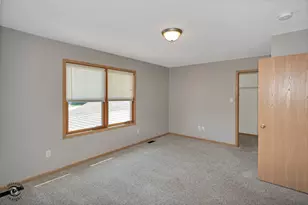 1519 Girard Ave, Bourbonnais, IL 60914 - Photo 16