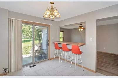1519 Girard Avenue #6, Bourbonnais, IL 60914 - Photo 4
