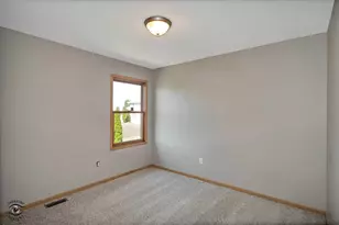 1519 Girard Ave, Bourbonnais, IL 60914 - Photo 20