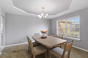 1282 Mason St, Dekalb, IL 60115 - Photo 4