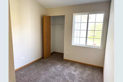 227 Silverstone Drive #227, Carpentersville, IL 60110 - Photo 8