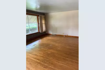 10525 S Millard Avenue, Chicago, IL 60655 - Photo 4