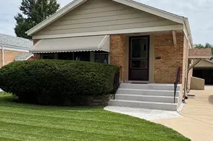 10525 S Millard Ave, Chicago, IL 60655 - Photo 1