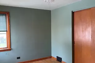 10525 S Millard Ave, Chicago, IL 60655 - Photo 6