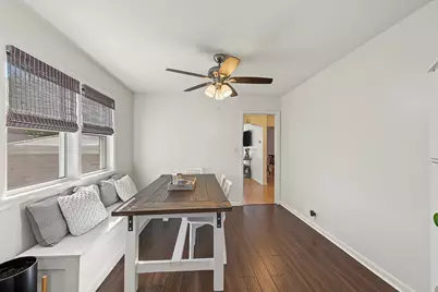 11003 S Tripp Avenue, Oak Lawn, IL 60453 - Photo 10