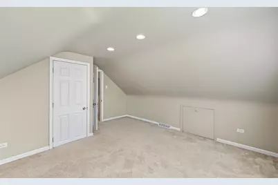 11003 S Tripp Avenue, Oak Lawn, IL 60453 - Photo 18