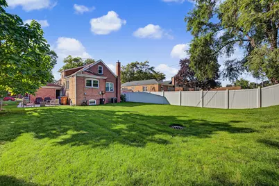 11003 S Tripp Avenue, Oak Lawn, IL 60453 - Photo 30