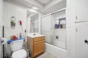 5650 N Mason Ave, Chicago, IL 60646 - Photo 6