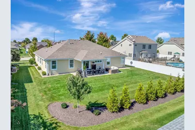 2002 Craftsman Avenue, Bourbonnais, IL 60914 - Photo 2