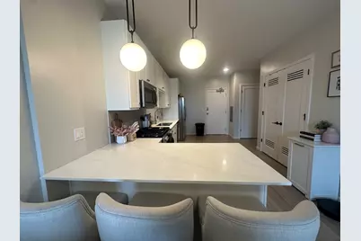 100 N Haven Avenue #414, Elmhurst, IL 60126 - Photo 2
