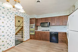 340 Illinois St, Dundee, IL 60118 - Photo 8