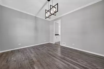 17 Chapel Hill Court, Westmont, IL 60559 - Photo 6