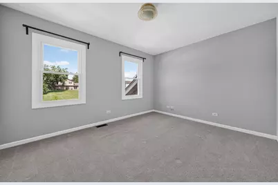 17 Chapel Hill Court, Westmont, IL 60559 - Photo 24