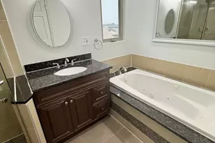 8632 Monaghan Dr, Tinley Park, IL 60487 - Photo 12