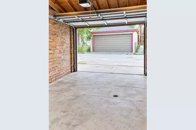 8026 S Dobson Avenue, Chicago, IL 60619 - Photo 8