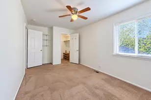 1344 Cove Dr, Prospect Heights, IL 60070 - Photo 14