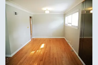 6185 N Keating Avenue, Chicago, IL 60646 - Photo 4