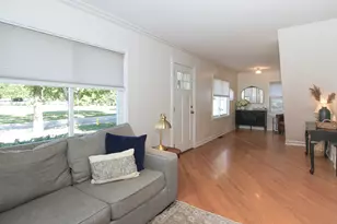 225 Indianapolis Ave, Downers Grove, IL 60515 - Photo 4