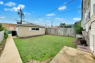4132 N Maplewood Ave, Chicago, IL 60618 - Photo 46