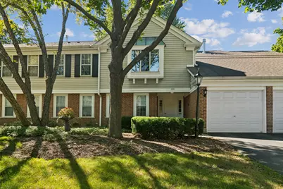 708 Newgate Lane #B, Prospect Heights, IL 60070 - Photo 1