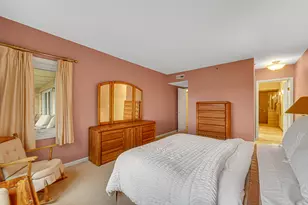730 Creekside Dr, Mount Prospect, IL 60056 - Photo 10