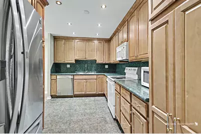 1243 E Baldwin Lane #412, Palatine, IL 60074 - Photo 4