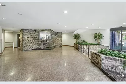 1243 E Baldwin Lane #412, Palatine, IL 60074 - Photo 2