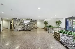 1243 E Baldwin Ln, Palatine, IL 60074 - Photo 2