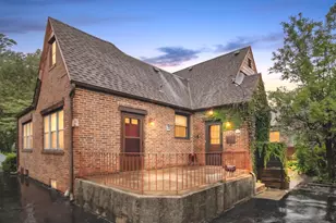 229 East Ave, Park Ridge, IL 60068 - Photo 2