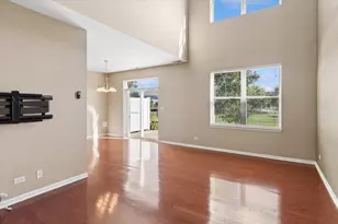 403 Bluegrass Pkwy, Oswego, IL 60543 - Photo 2