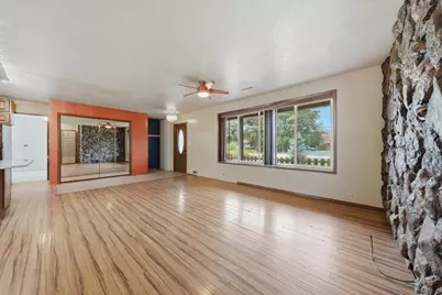 20731 Gardner Avenue, Chicago Heights, IL 60411 - Photo 6